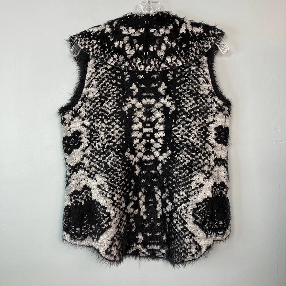 Sioni Blk Gry Snkspn Pythn Patt Eyelash Knit Sweater Vest Sz S - Picture 14 of 16